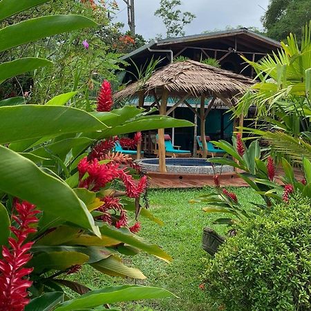 Casa Mambo Bed & Breakfast Cahuita Eksteriør bilde