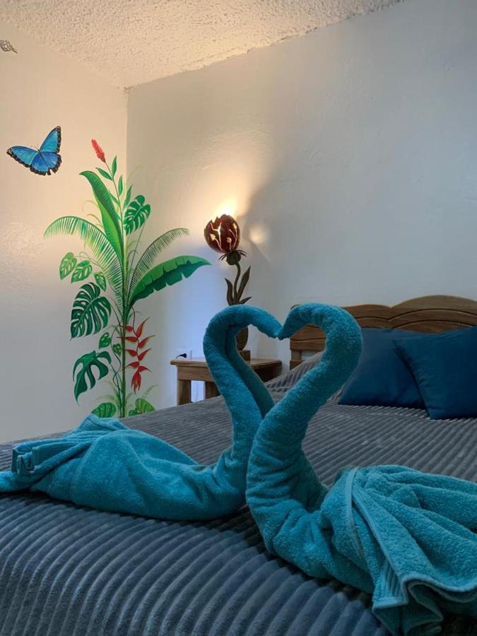 Casa Mambo Bed & Breakfast Cahuita Eksteriør bilde